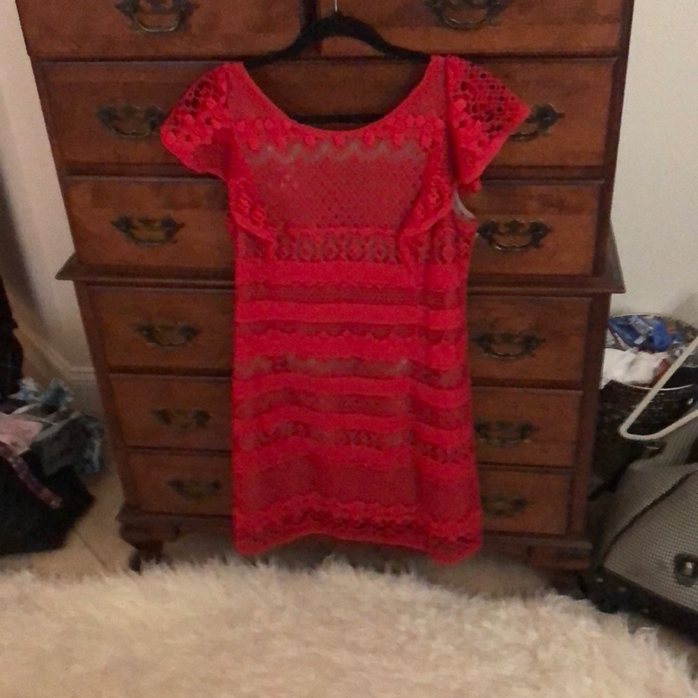 Adorable BCBG  lace dress